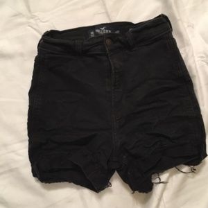 Black Hollister ultra high rise 3" 00 23